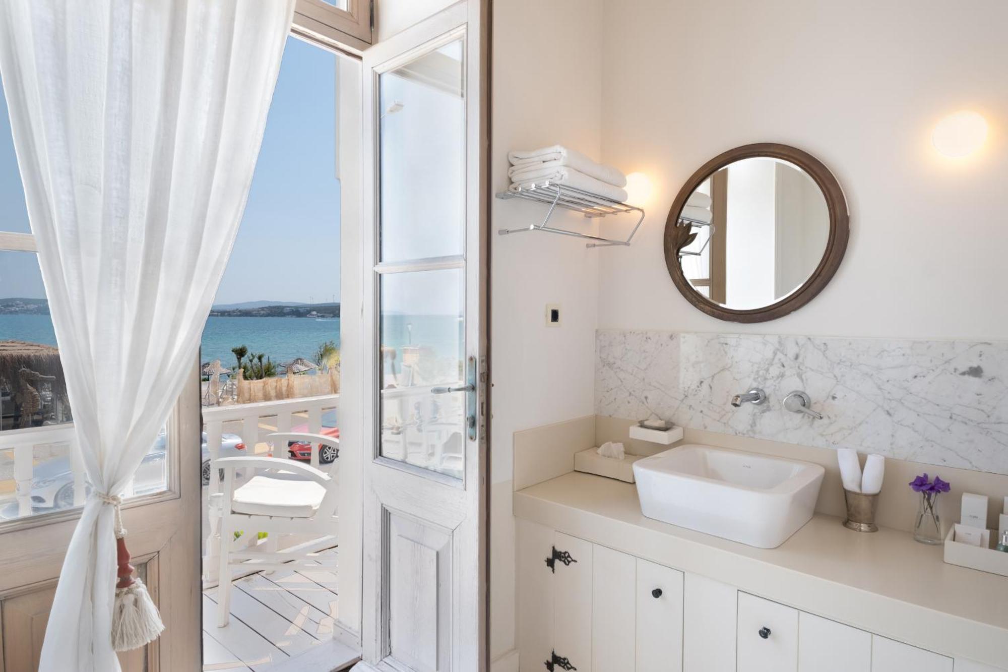 Nars Ilica Hotel Beach Adults Only 12Plus Cesme Exterior photo